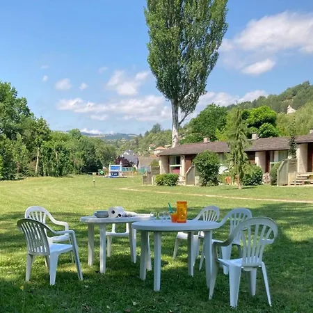 - 4 Pers., Animaux Ok - Api-1-52-2361 Camping